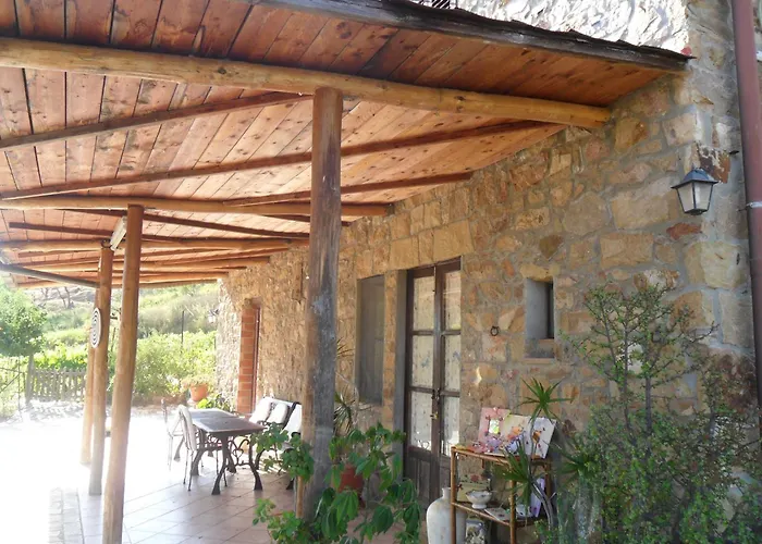 Kır Evi Finestra Sul Parco Cefalù